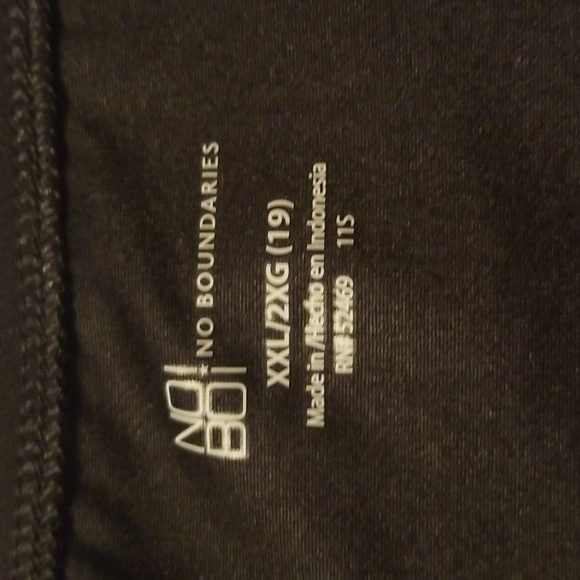 tshirt - Picture 4 of 4